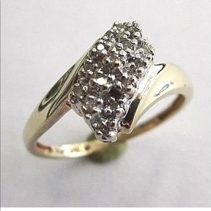 10k yellow gold with diamond ring